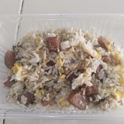 ข้าวผัดกุนเชียง