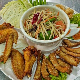 โปรดระบุว่าต้องการเป็นตำไทยหรือปูปลาร้าค่ะ หากไม่ระบุทางร้านจะสุ่มให้เองนะคะ