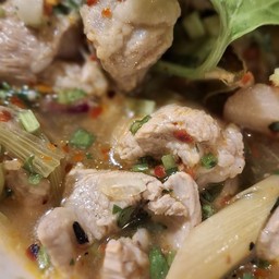 ต้มแซ่บกระดูดอ่อน