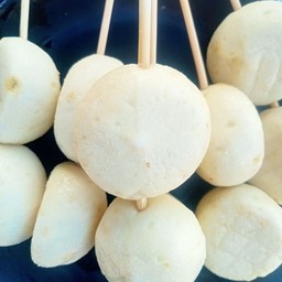 เต้าหู้ปลาใส้เห็ดหอม