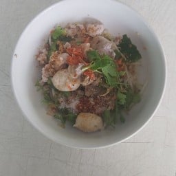 ก๋วยเตี๋ยวน้องคูเปอร์(ยายเกิน)