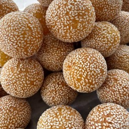 ขนมไข่หงส์ ไส้ถั่วหวาน