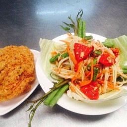 ส้มตำ-ปลาดุกฟู