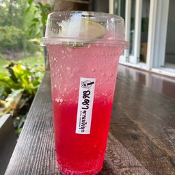 แดงมะนาว โซดา