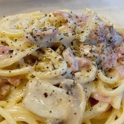 คาโบนาร่า ครีมซอสเบคอน