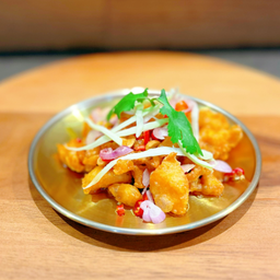 ยำแซลมอนทอด