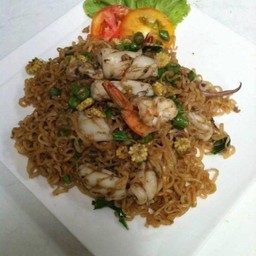 มาม่าผัดขี้เมา