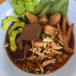 ก๋วยเตี๋ยวไก่มะระ