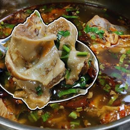 ต้มแซบหมูตุ๋น (หมอไฟเล็ก)