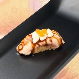 ซูชิแซลมอนเบิร์น                              ( Seared Salmon Sushi )