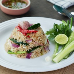 ข้าวผัดแหนม