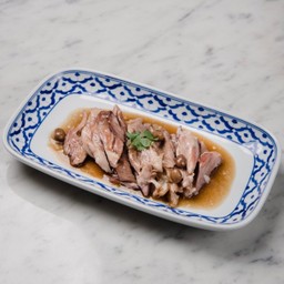 ขาหมูเนื้อล้วน / Stewed Pork Leg (Meat - No Skin)