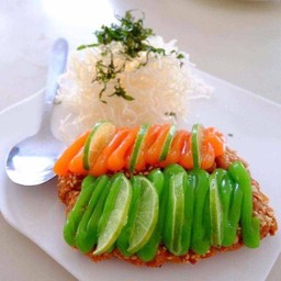 ปอเปี๊ยะท่าพระจันทร์