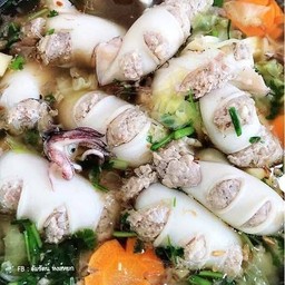 ต้มจืดปลาหมึกยัดไส้