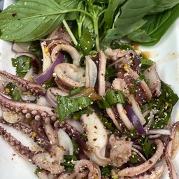 ลาบปลาหมึก