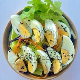 Sl17 สลัด ผัก ไข่ (กล่องกลมน้ำตาลเล็ก)