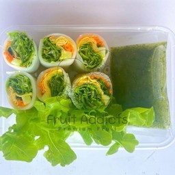 Sl11 ก๋วยเตี๋ยวลุยสวนไส้ไข่ม้วน (6ชิ้น)