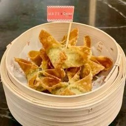 Crabmeat and Truffle Cream Fried Wonton
