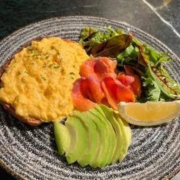Fluffy Scramble w/Salmon and Avocado