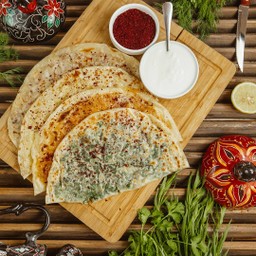 Qutab Spinach & Cheese