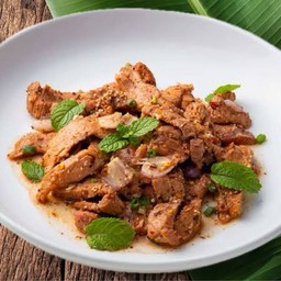 น้ำตกคอหมูย่าง