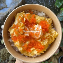 ข้าวหน้าไข่ข้นกุ้ง ไข่กุ้ง + น้ำส้มคั้นสดใส่แก้ว