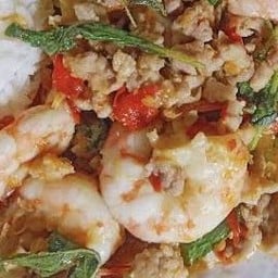 ข้าวกะเพรากุ้งหมูสับ(อร่อยมากลองเลย❤️)