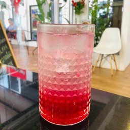 Strawberry soda