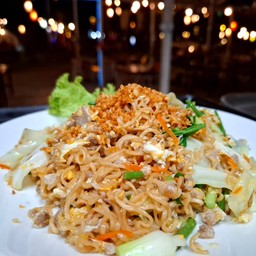 ผัดมาม่า