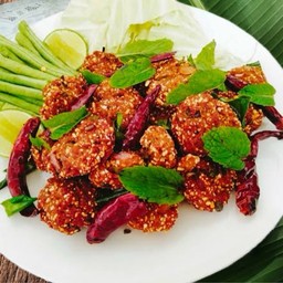 ลาบหมูทอด