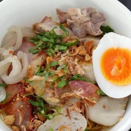 ก๋วยเตี๋ยวแห้งต้มยำ
