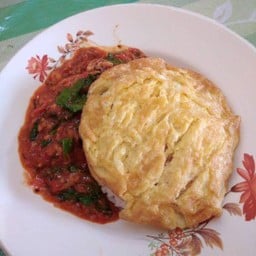 ข้าวกะเพราปลากระป๋องไข่เจียว