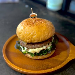 เบอร์เกอร์เนื้อ