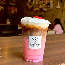 แบล็คพิ้งก์ (โกโก้+สตรอว์เบอร์รี่)