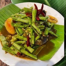 ส้มตำถั่วปูปลาร้า