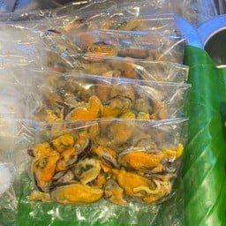 ยำเสียบไม้ By แพรรี่ ตลาดฮักมูล