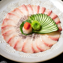 DRY AGED HAMACHI USUZUKURI