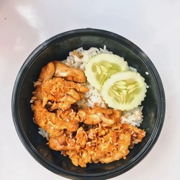 ข้าวไก่กระเทียม