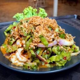 ยำถั่วพลู