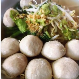 เกาเหลาลูกชิ้นหมู