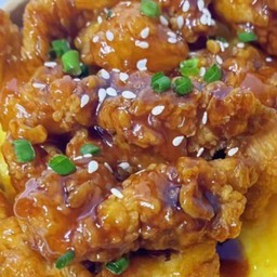 Crispy Chicken With Korean Sauce On Rice