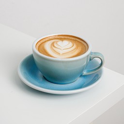 Hot Cappuccino (คาปูชิโนร้อน)