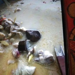 ต้มข่าไก่