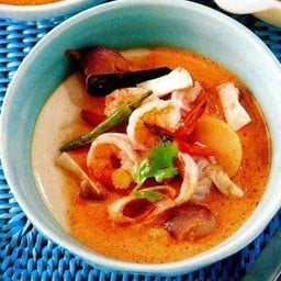 Pizza Steamed Egg 茶碗蒸し with Tom Yum Kung (Spicy Shrimp Soup) ไข่ตุ๋นต้มยำ