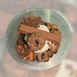 กรีกโยเกิร์ตช็อกโกแลต (แถมซอสช็อกโกแลต)