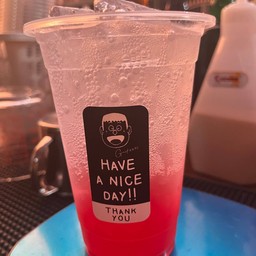 แดงมะนาวโซดา