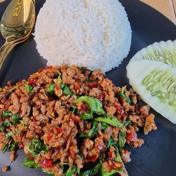 ข้าวกะเพราหมูสับ