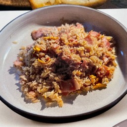 ข้าวผัดเบค่อน