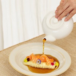 พาสต้าแองเจิลแฮร์โซบะเย็นแซลมอน