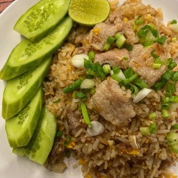 ข้าวผัดหมู